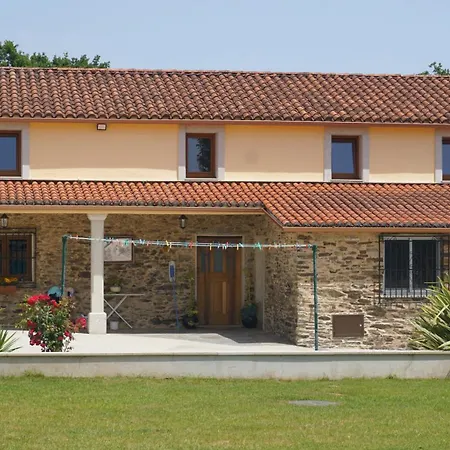 בית נופש Casa Oslindeiros *