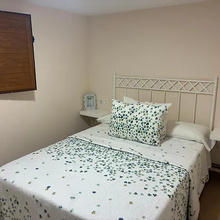 Casa Os Lindeiros بيت للعطل Arzúa